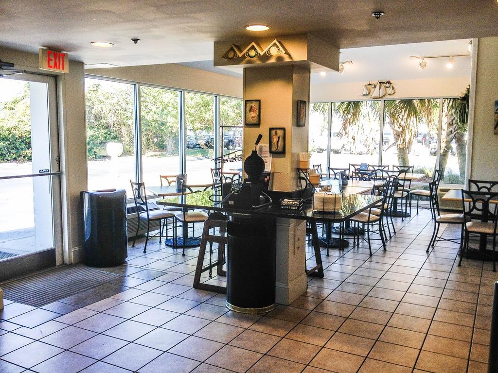 Baymont By Wyndham Wilmington Hotel Luaran gambar